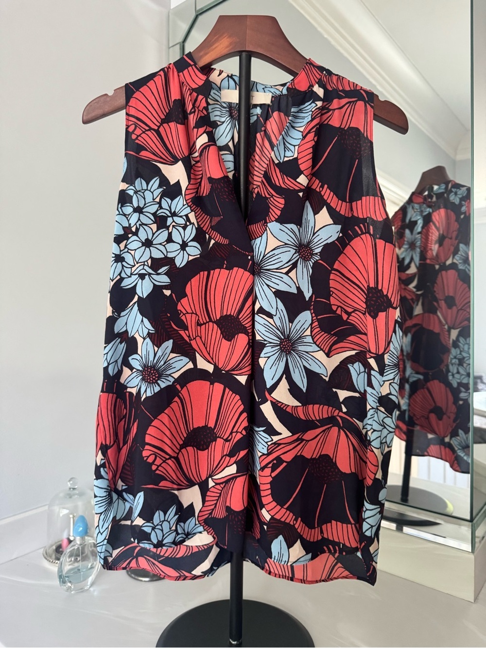 LOFT Black Floral Sleeveless Blouse with Red and Light Blue Flowers - Picture 1 of 7